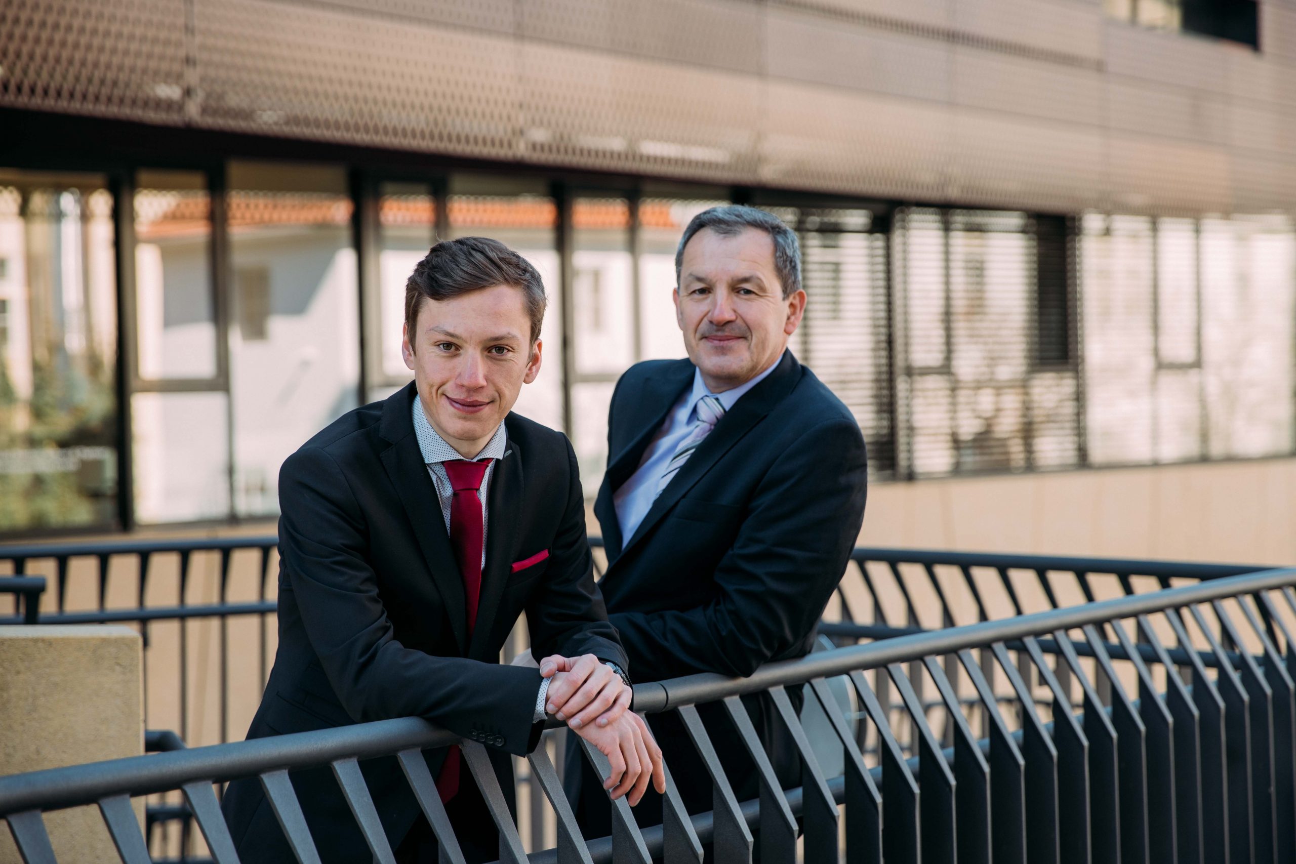 Epado Immobilien – Foto von Unternehmensmitgliedern Ehrenfried und Dominik Ehmann